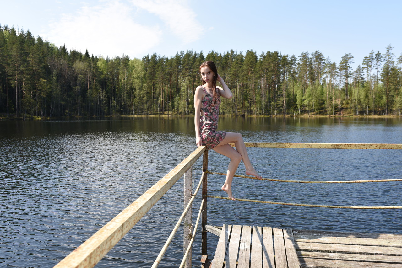 Glamorous teen Pala strips to show her very skinny body by the lake